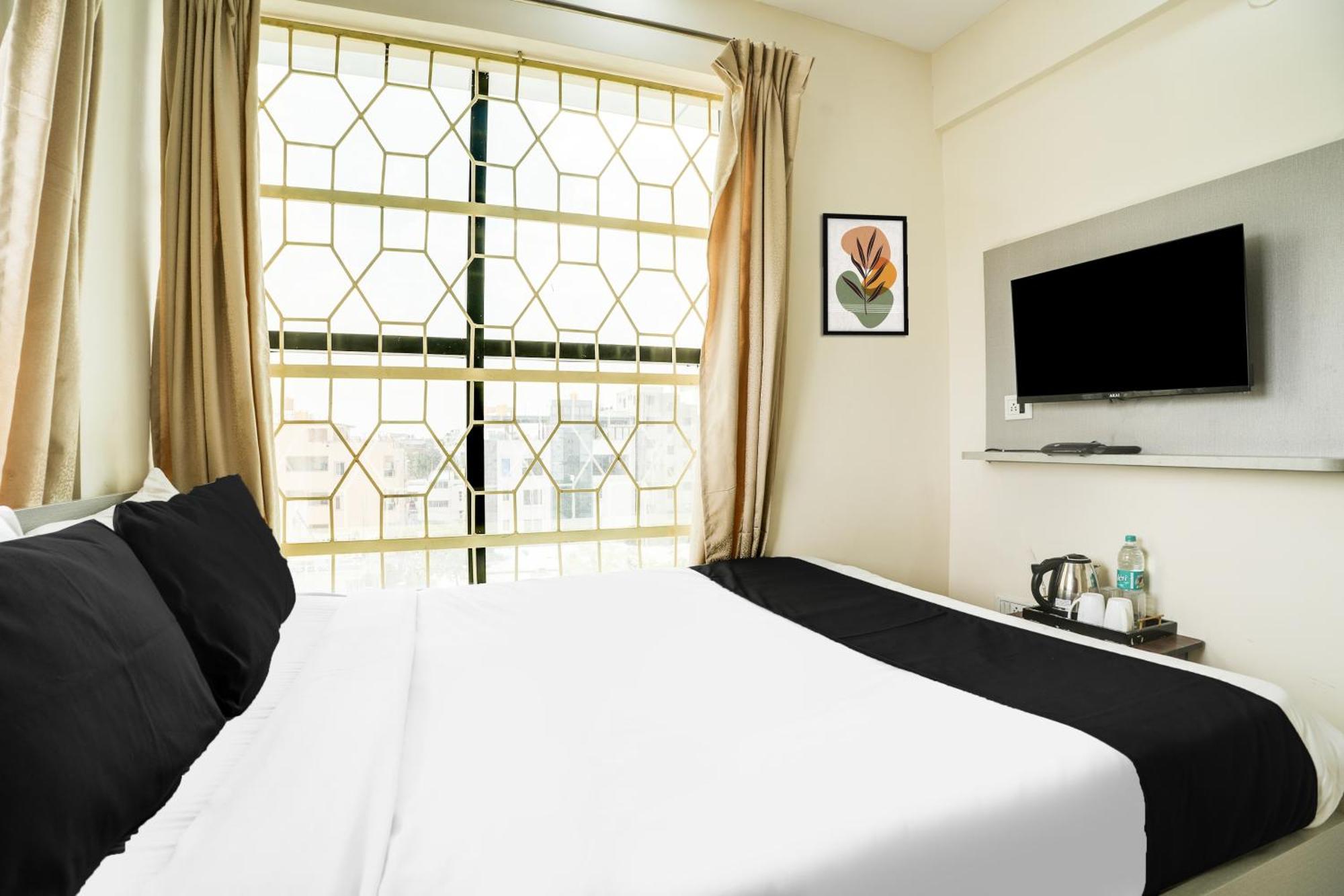 Super Hotel O Bangalore Near Reva Circle Formerly Cka Boarding Yelahanka Buitenkant foto